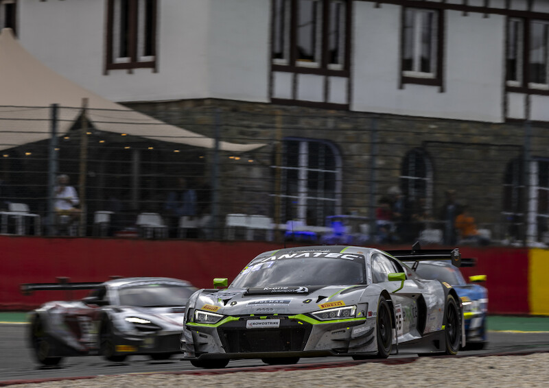 Audi z pucharem dla najlepszego producenta w największym na świecie wyścigu GT3 w Spa