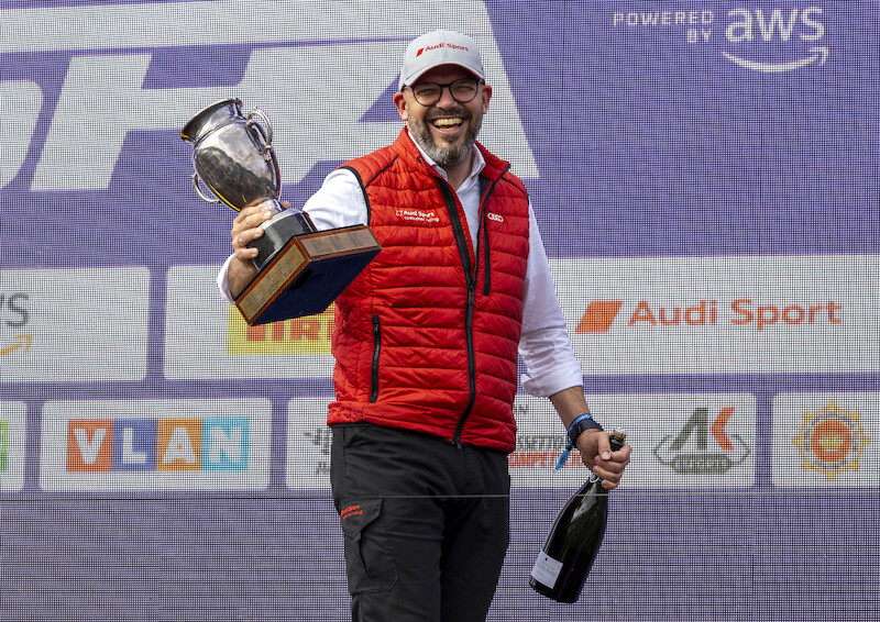Audi z pucharem dla najlepszego producenta w największym na świecie wyścigu GT3 w Spa
