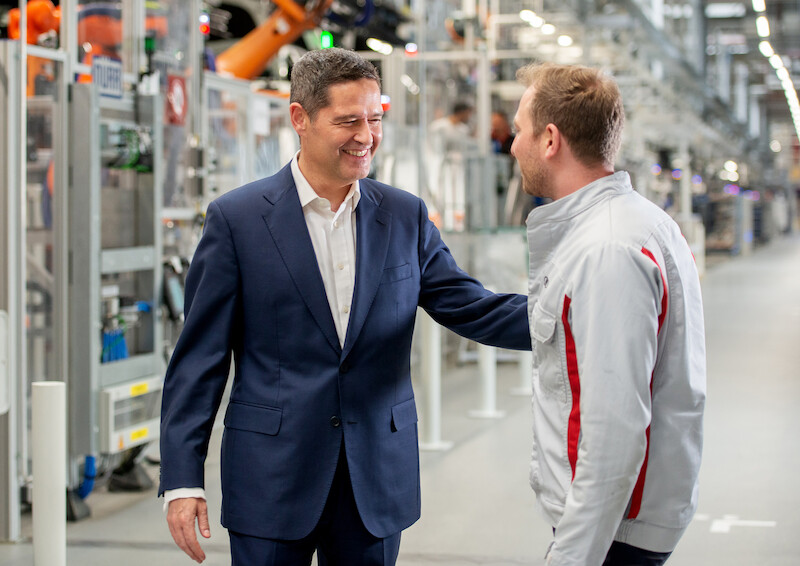 Audi w swoim zakładzie w Ingolstadt tworzy 500 nowych miejsc pracy związanych z elektromobilnością