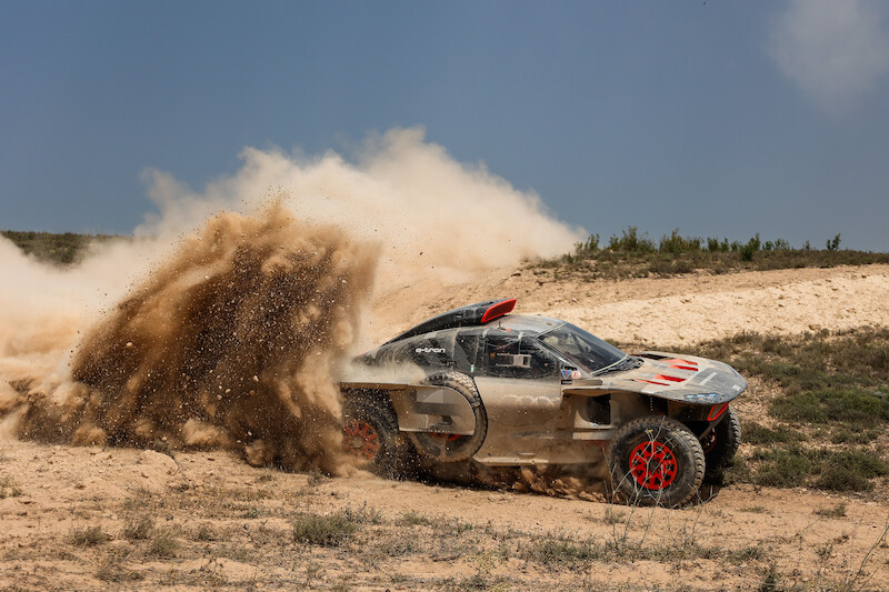 Hiszpania: ważny etap na drodze Audi do Rajdu Dakar 2024