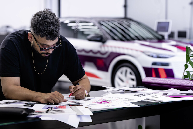 „Niczym garnitur szyty na miarę”: co sprawia, że oklejenie maskujące prototypu Audi Q6 e-tron jest tak unikalne?