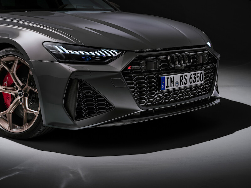 Pełna dynamiki moc i ekspresyjny design: Audi RS 6 Avant performance
