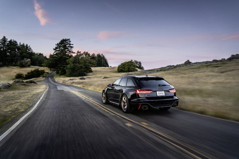 Pełna dynamiki moc i ekspresyjny design: Audi RS 6 Avant performance