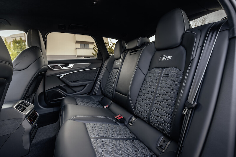 Pełna dynamiki moc i ekspresyjny design: Audi RS 6 Avant performance