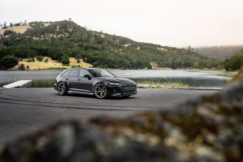 Pełna dynamiki moc i ekspresyjny design: Audi RS 6 Avant performance