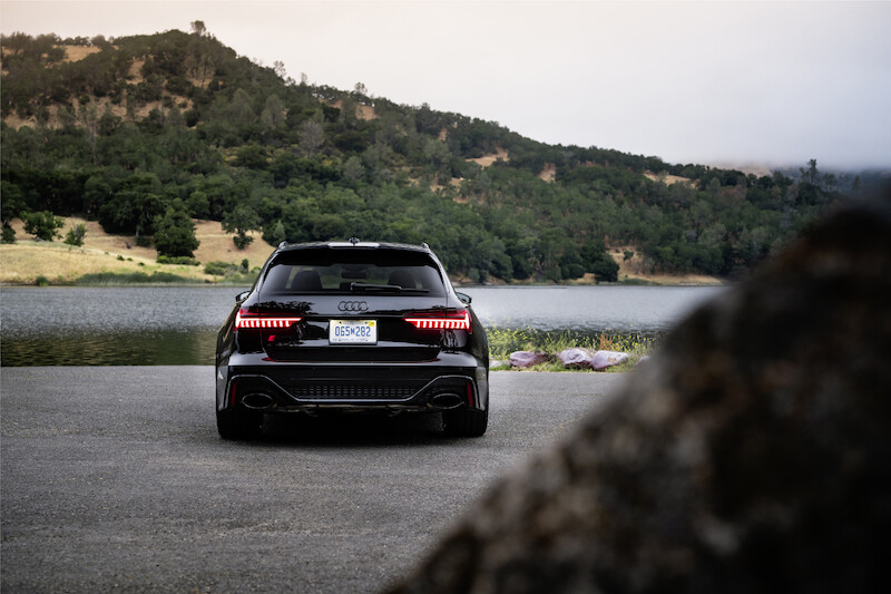 Pełna dynamiki moc i ekspresyjny design: Audi RS 6 Avant performance