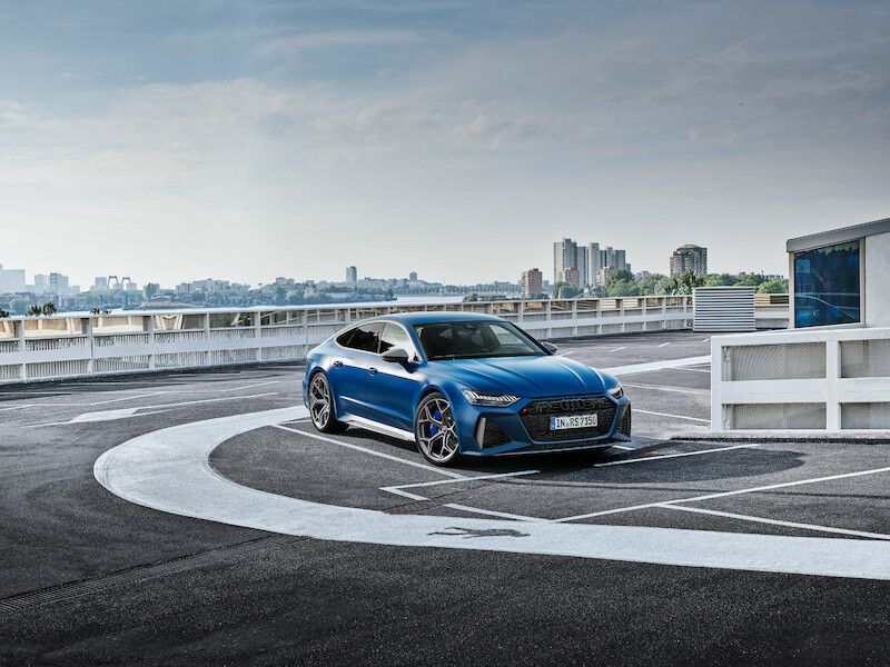 Pełna dynamiki moc i ekspresyjny design: Audi RS 7 Sportback performance