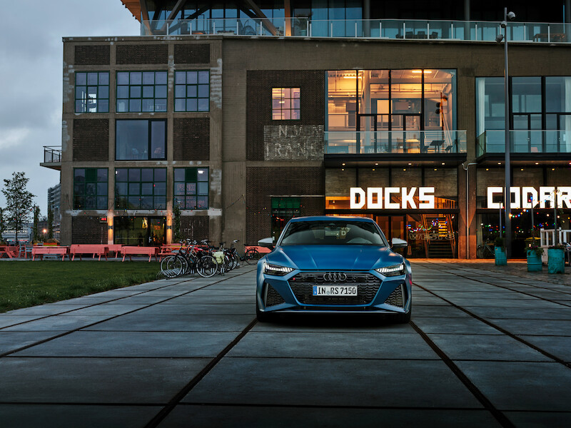 Pełna dynamiki moc i ekspresyjny design: Audi RS 7 Sportback performance