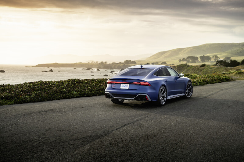 Pełna dynamiki moc i ekspresyjny design: Audi RS 7 Sportback performance