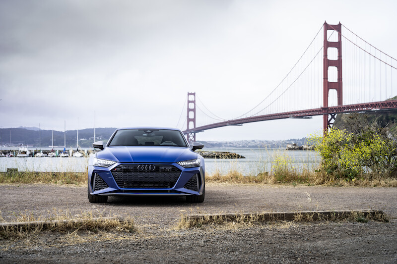 Pełna dynamiki moc i ekspresyjny design: Audi RS 7 Sportback performance
