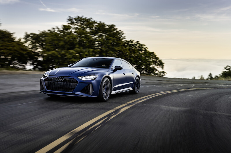 Pełna dynamiki moc i ekspresyjny design: Audi RS 7 Sportback performance