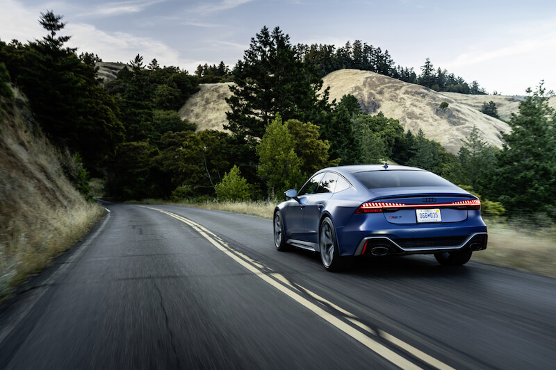 Pełna dynamiki moc i ekspresyjny design: Audi RS 7 Sportback performance