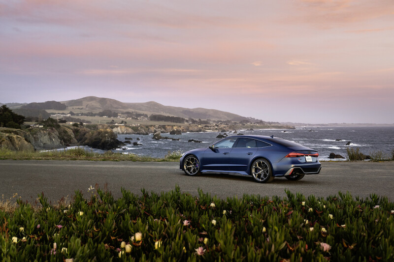Pełna dynamiki moc i ekspresyjny design: Audi RS 7 Sportback performance
