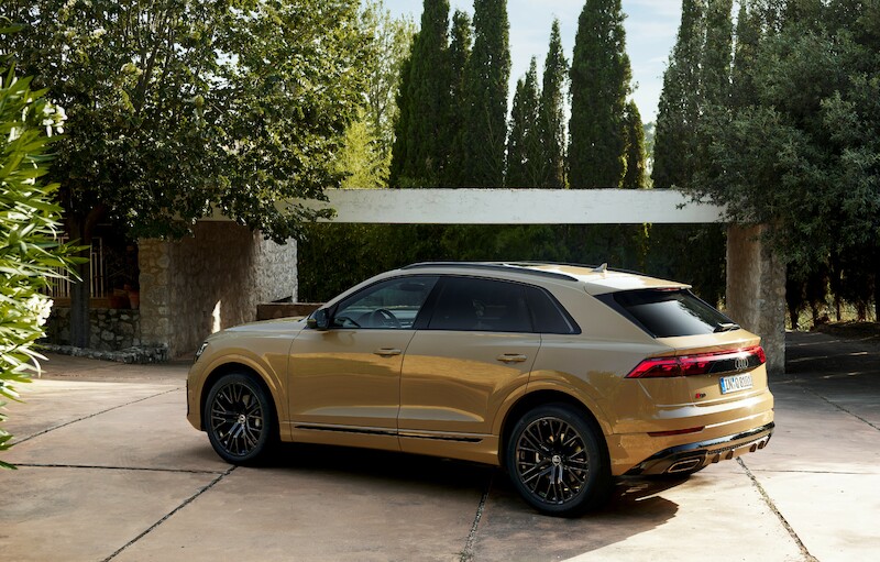Ekspresyjny design i nowa technika świateł - udoskonalone Audi Q8