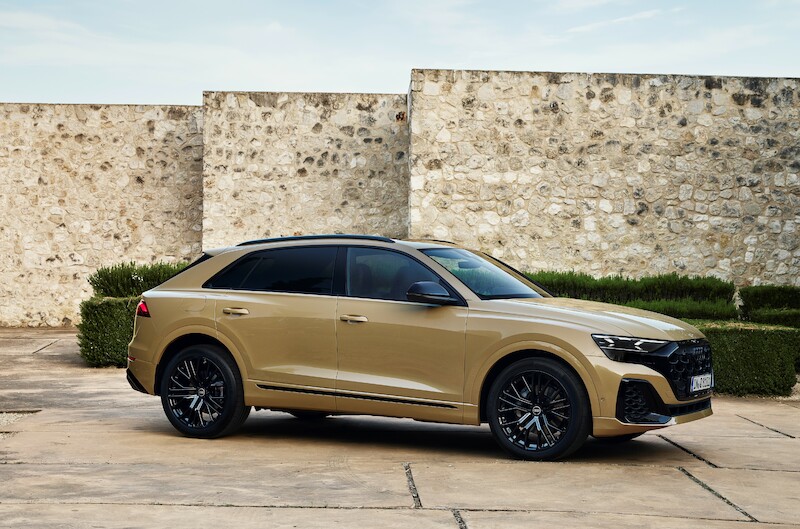 Ekspresyjny design i nowa technika świateł - udoskonalone Audi Q8