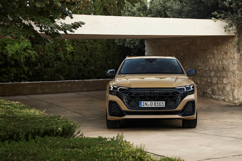 Ekspresyjny design i nowa technika świateł - udoskonalone Audi Q8