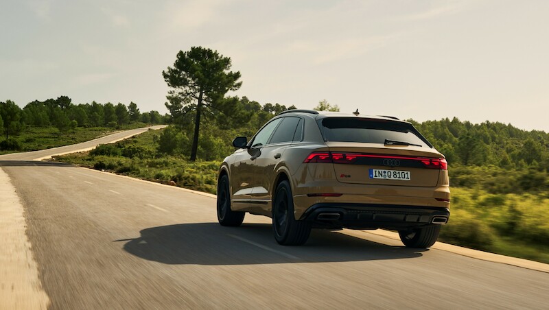 Ekspresyjny design i nowa technika świateł - udoskonalone Audi Q8