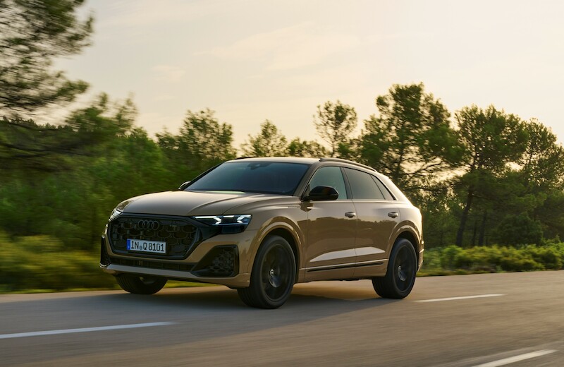 Ekspresyjny design i nowa technika świateł - udoskonalone Audi Q8