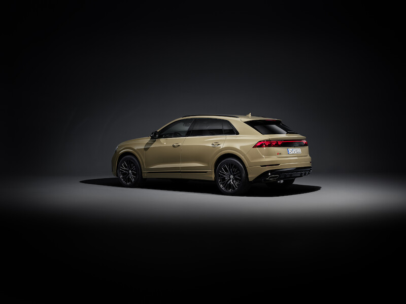 Ekspresyjny design i nowa technika świateł - udoskonalone Audi Q8