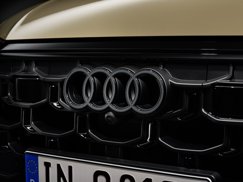Ekspresyjny design i nowa technika świateł - udoskonalone Audi Q8