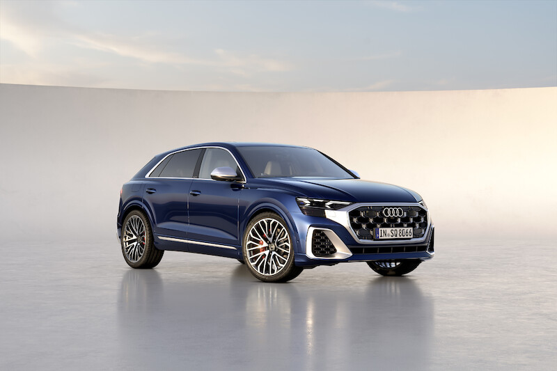 Ekspresyjny design i nowa technika świateł - udoskonalone Audi Q8
