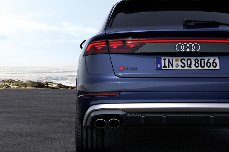 Ekspresyjny design i nowa technika świateł - udoskonalone Audi Q8