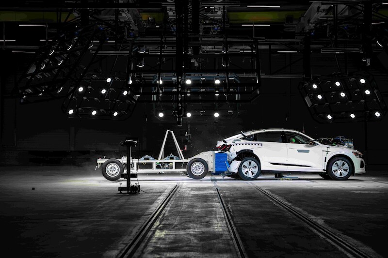 Audi uruchamia nowe Centrum Bezpieczeństwa Pojazdów