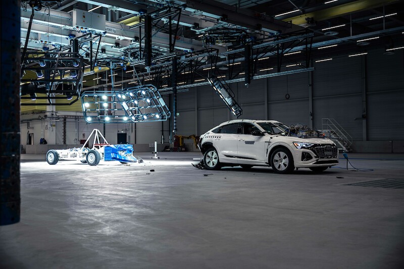 Audi uruchamia nowe Centrum Bezpieczeństwa Pojazdów