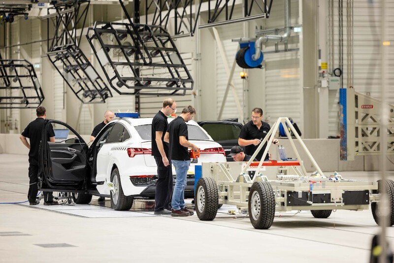 Audi uruchamia nowe Centrum Bezpieczeństwa Pojazdów