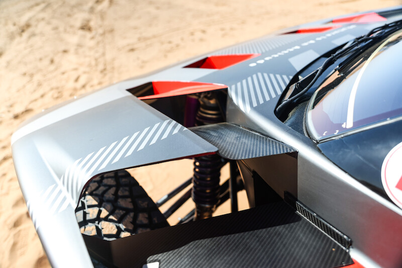 Audi RS Q e-tron na 2024 rok: innowacyjny prototyp z nowymi ulepszeniami