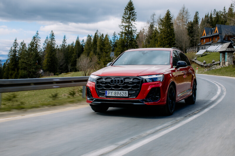 Mocne pod względem designu, komfortu i technologii: odnowione Audi Q7