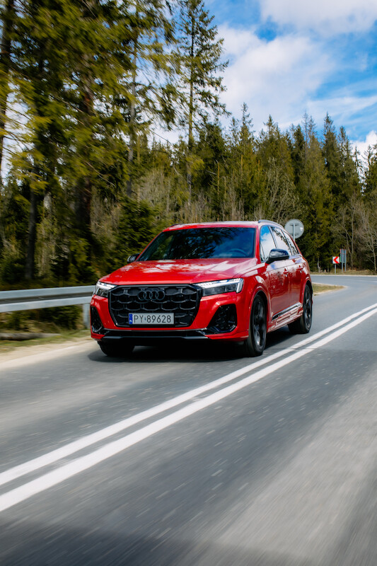 Mocne pod względem designu, komfortu i technologii: odnowione Audi Q7