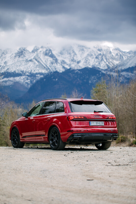 Mocne pod względem designu, komfortu i technologii: odnowione Audi Q7