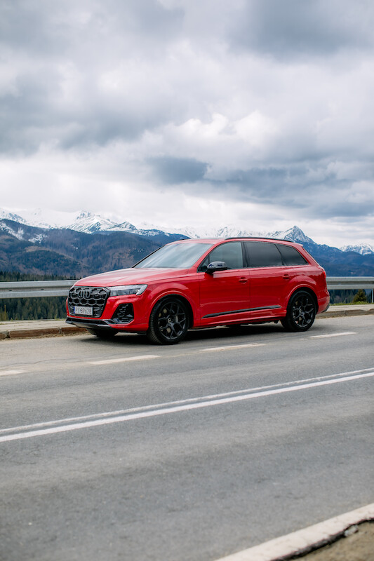 Mocne pod względem designu, komfortu i technologii: odnowione Audi Q7