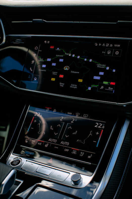 Mocne pod względem designu, komfortu i technologii: odnowione Audi Q7