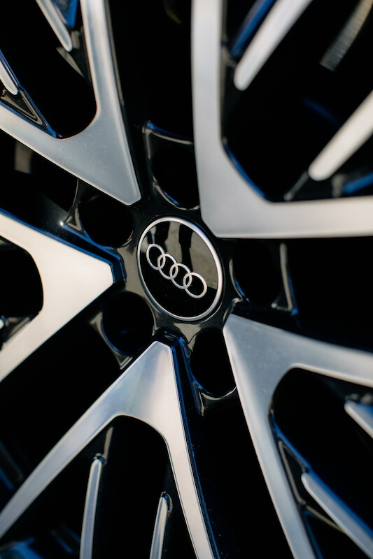 Mocne pod względem designu, komfortu i technologii: odnowione Audi Q7