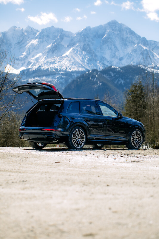 Mocne pod względem designu, komfortu i technologii: odnowione Audi Q7