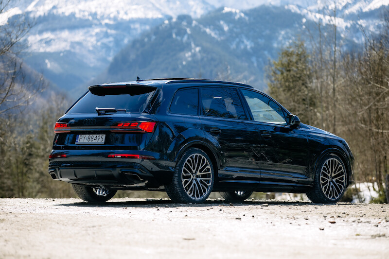 Mocne pod względem designu, komfortu i technologii: odnowione Audi Q7