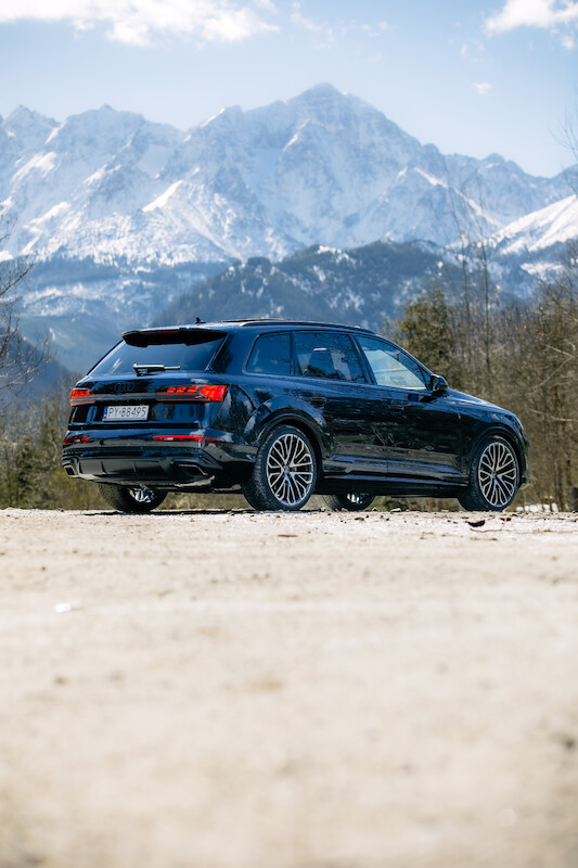 Mocne pod względem designu, komfortu i technologii: odnowione Audi Q7