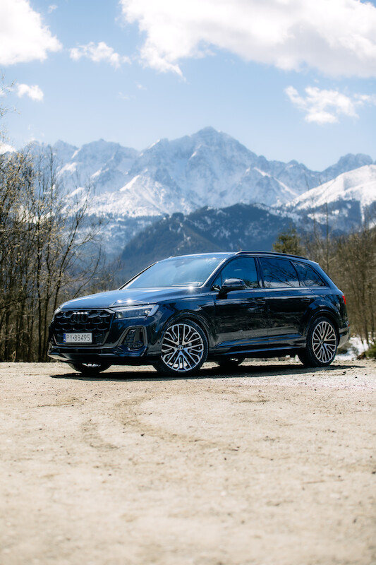 Mocne pod względem designu, komfortu i technologii: odnowione Audi Q7