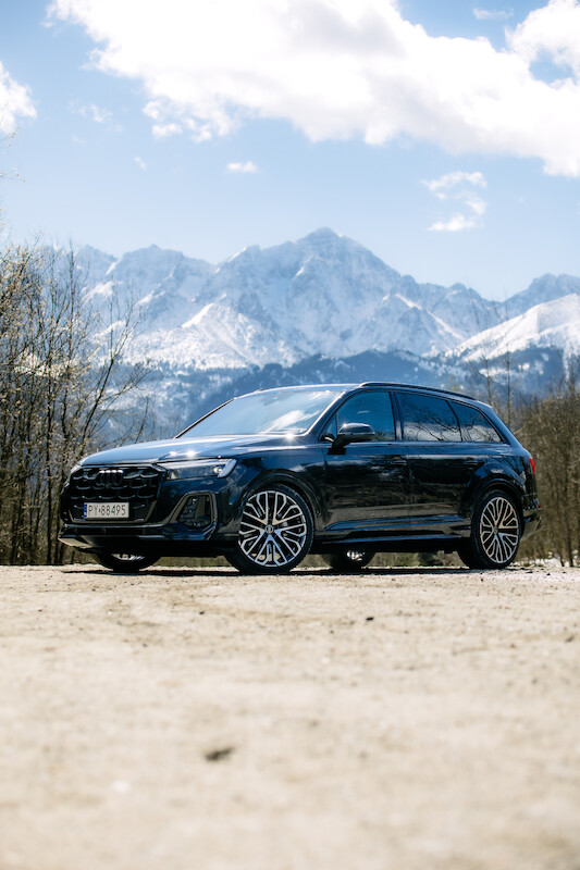 Mocne pod względem designu, komfortu i technologii: odnowione Audi Q7