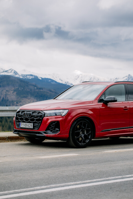 Mocne pod względem designu, komfortu i technologii: odnowione Audi Q7