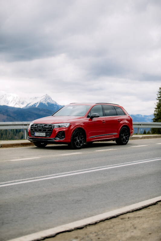 Mocne pod względem designu, komfortu i technologii: odnowione Audi Q7
