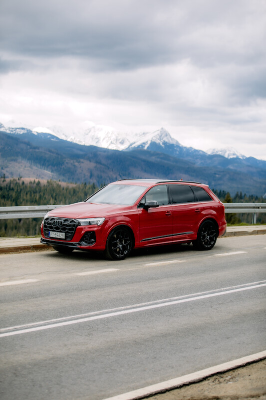 Mocne pod względem designu, komfortu i technologii: odnowione Audi Q7