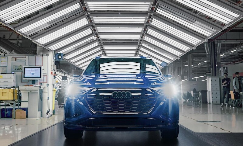 Audi Bruksela: Dom Q8 e-tron i pierwsza na świecie neutralna pod względem emisji dwutlenku węgla fabryka w segmencie premium