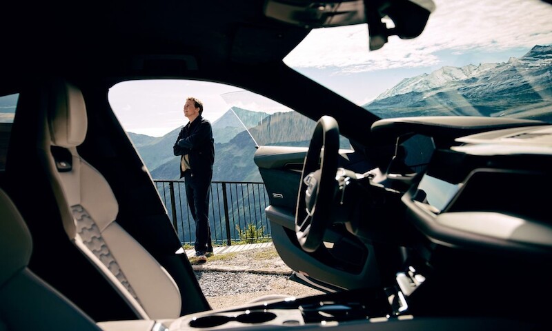 Audi RS e-tron GT w rękach Ferdinanda &#8222;Ferdiego&#8221; Porsche na Großglockner-Hochalpenstraße