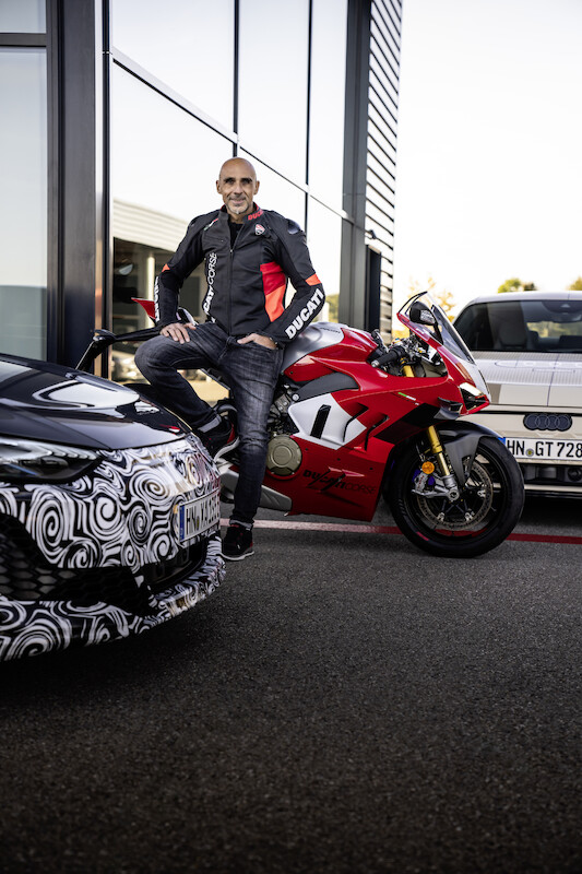 Podwójna dawka adrenaliny: Prototyp Audi e-tron GT i Ducati Panigale V4 R