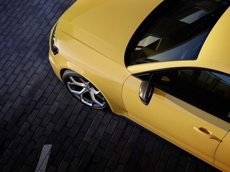 Wysokie osiągi w codziennym użytkowaniu i na torze wyścigowym: Audi RS 4 Avant edition 25 years