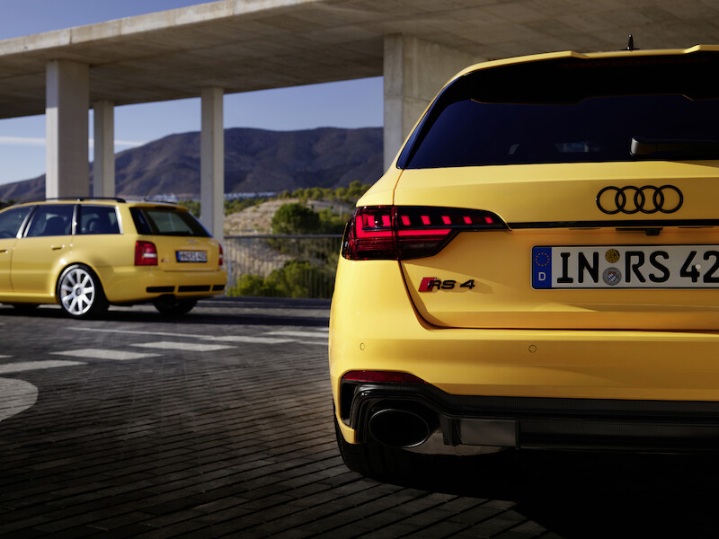 Wysokie osiągi w codziennym użytkowaniu i na torze wyścigowym: Audi RS 4 Avant edition 25 years