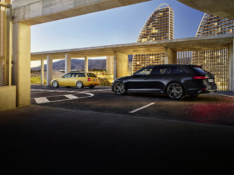 Wysokie osiągi w codziennym użytkowaniu i na torze wyścigowym: Audi RS 4 Avant edition 25 years